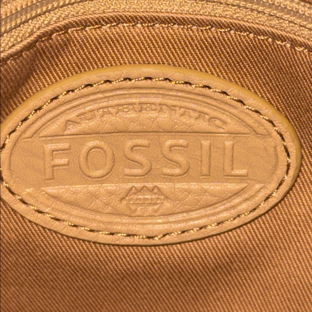 NWOT Fossil Preston Tan Leather Small Crossbody Bag - Picture 6 of 10